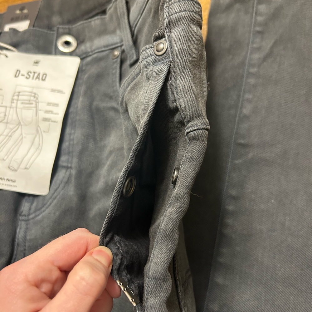G-Star Raw Denim D-Staq Men's Charcoal Slim Jeans - Picture 8 of 8